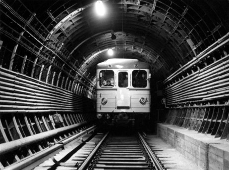 9.5. 1974 – Zahájení provozu pražského metra 