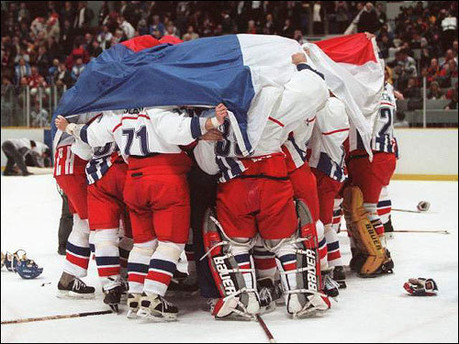 22. únor 1998 – Čeští hokejoví reprezentanti získali v Naganu zlaté medaile